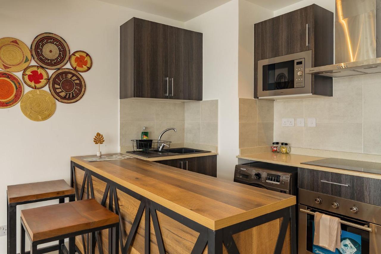 The Avery Loft At Embassy Gardens, Cantonments Akkra Exterior foto
