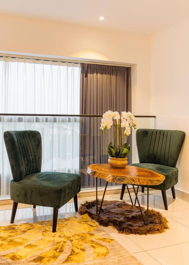 The Avery Loft At Embassy Gardens, Cantonments Akkra Exterior foto