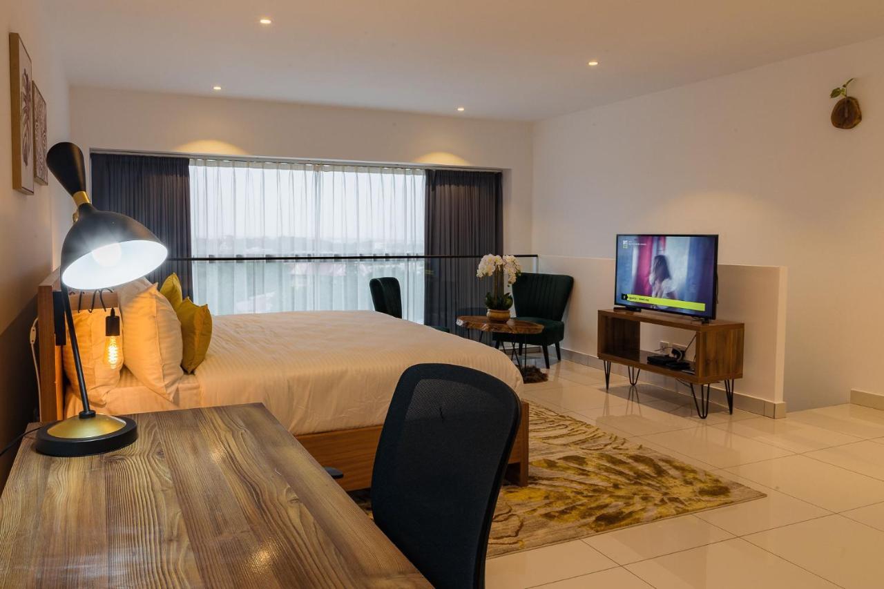 The Avery Loft At Embassy Gardens, Cantonments Akkra Exterior foto
